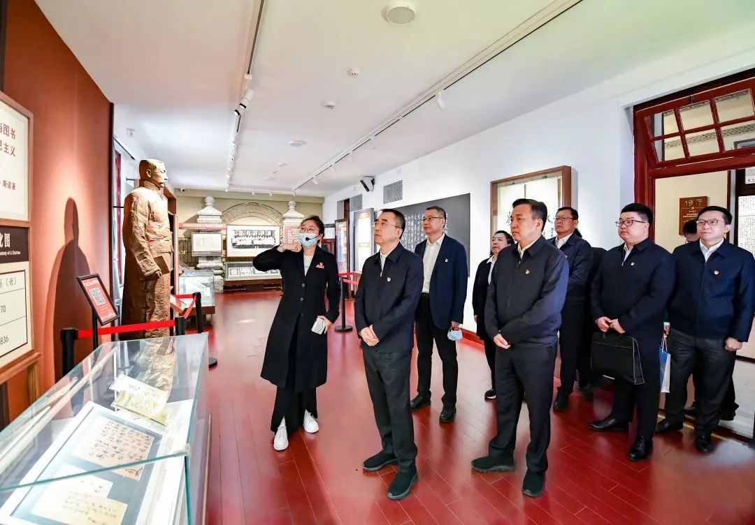 1682296036803027577.jpg 1.jpg