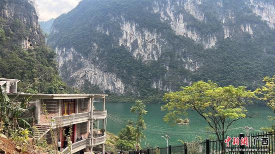 1702865939138064336.jpg hxat-hcvixpi0427786.jpg