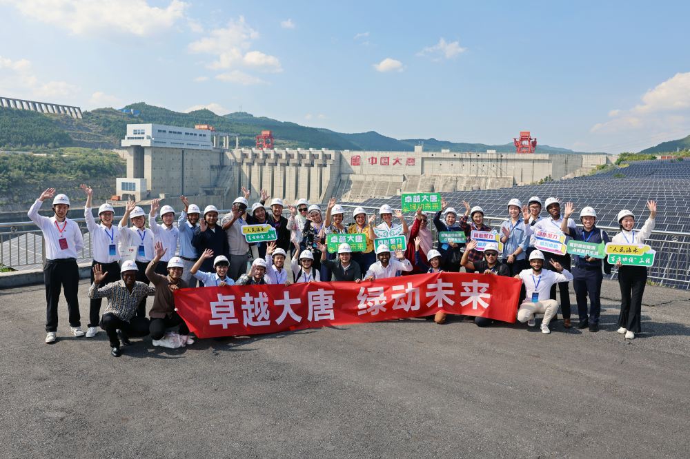 1727575447416070018.jpg 1727575447416070018.jpg