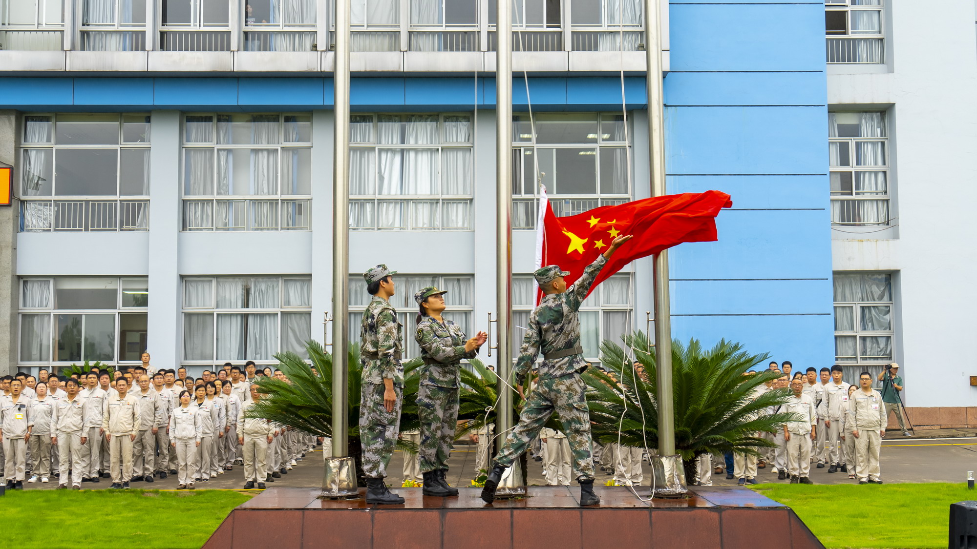 1727591447065068559.jpg XTC07638.jpg